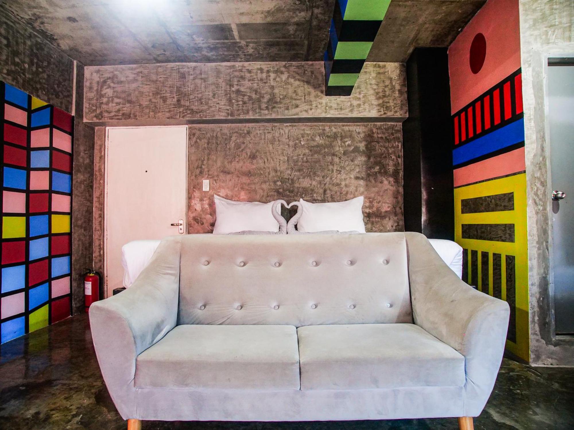 D522 Hostel At Kiener Hills - Near Cebu Airport Lapu-Lapu City Exterior photo