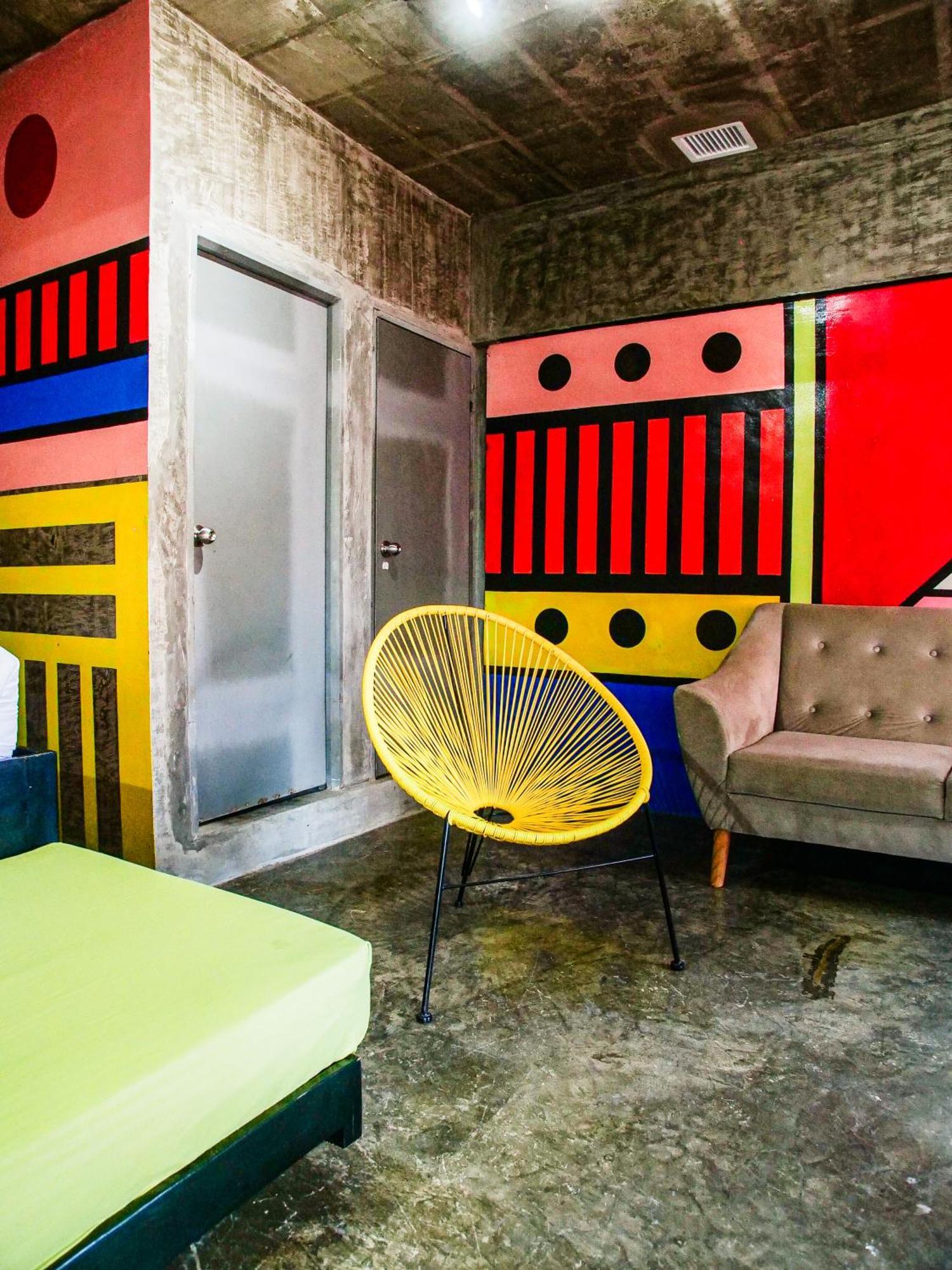 D522 Hostel At Kiener Hills - Near Cebu Airport Lapu-Lapu City Exterior photo